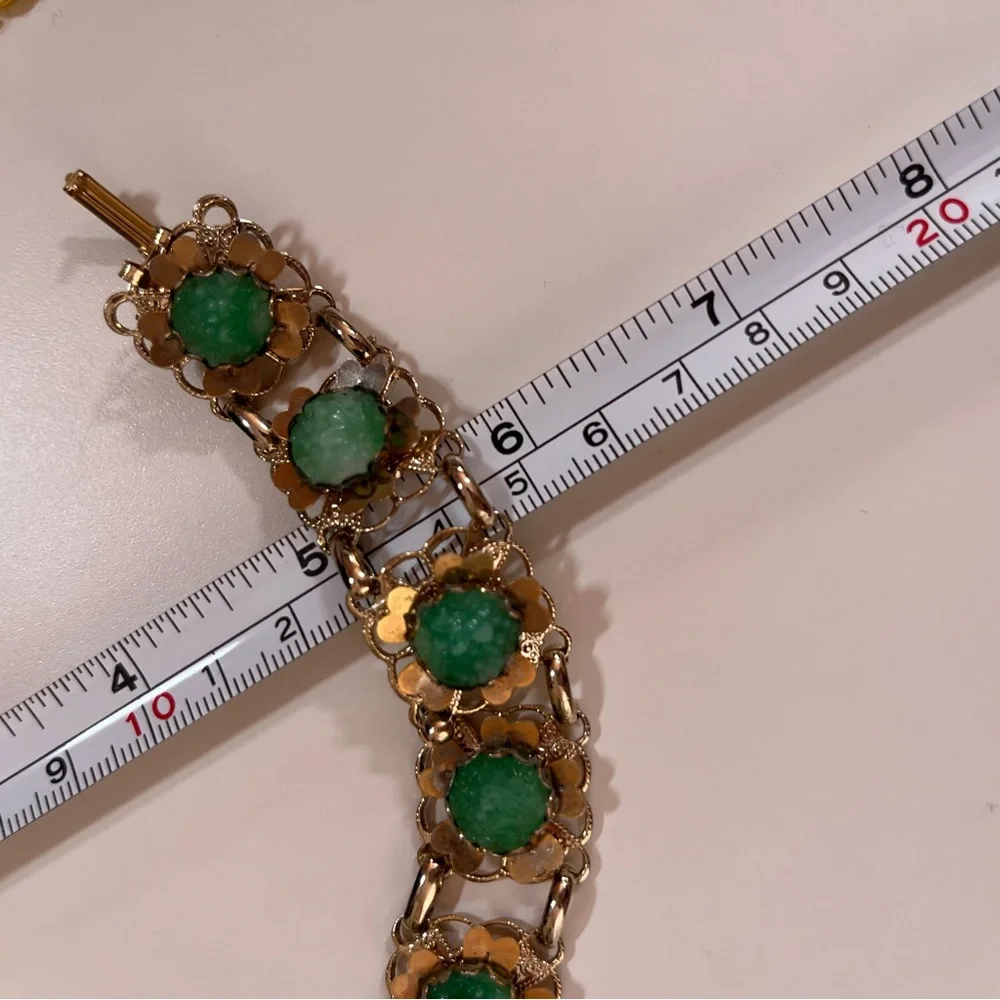 Vintage antique 1940's Art deco Green Peeking Glass Gold wide Bracelet